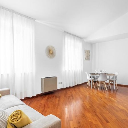 Central Luxurious Apartment Duomo A/C-Wi-Fi Free Μιλάνο Εξωτερικό φωτογραφία